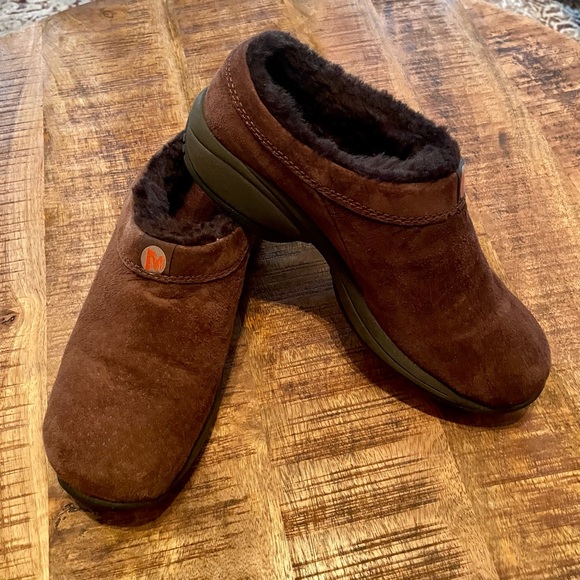 Merrell Lined Suede Clogs - Picture 1 of 3